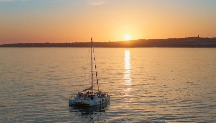 passeio de barco no algarve